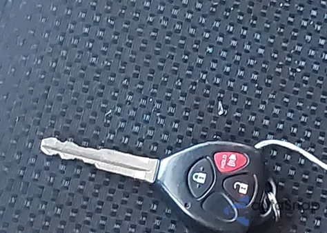 2010 Toyota Matrix S из США, поврежденный, VIN 2T1LE4EE5AC018270